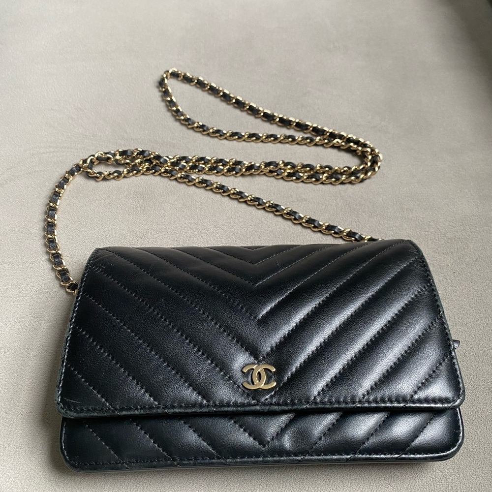 Authentic black leather Chanel crossbody bag